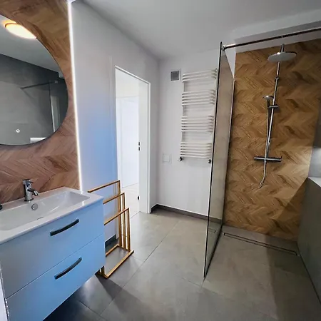 Apartament Na Nadmorskiej *